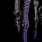 Oieffur Twin Fantasy double-ended dildo with alien tentacle design, featuring detailed textured silicone for fantasy pleasure.